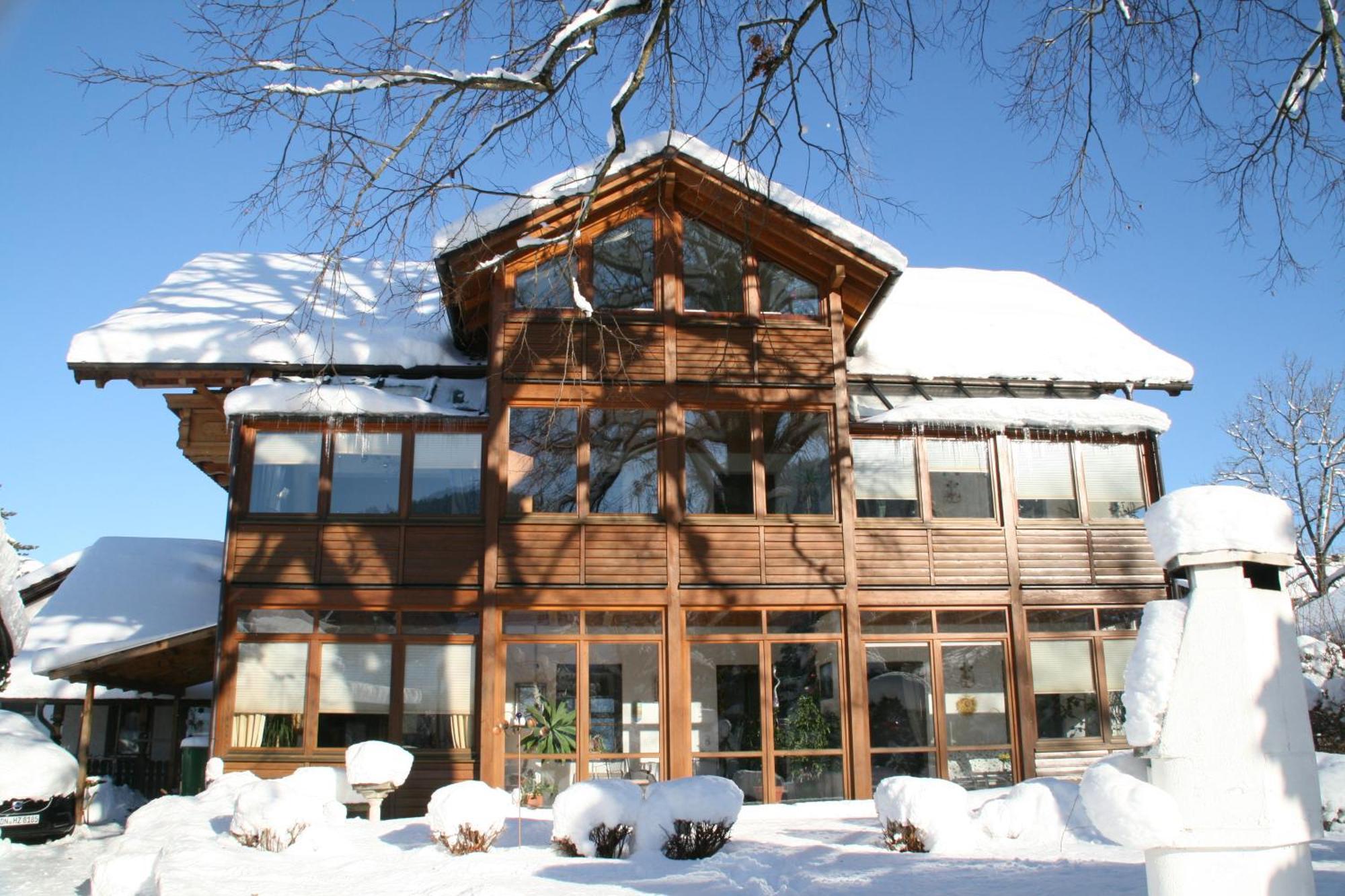 Haus Bei Der Linden Ferienwohnungen Schwangau Eksteriør bilde